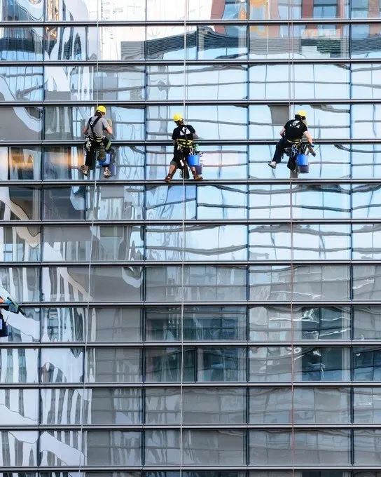 Glas- und Fensterreinigung